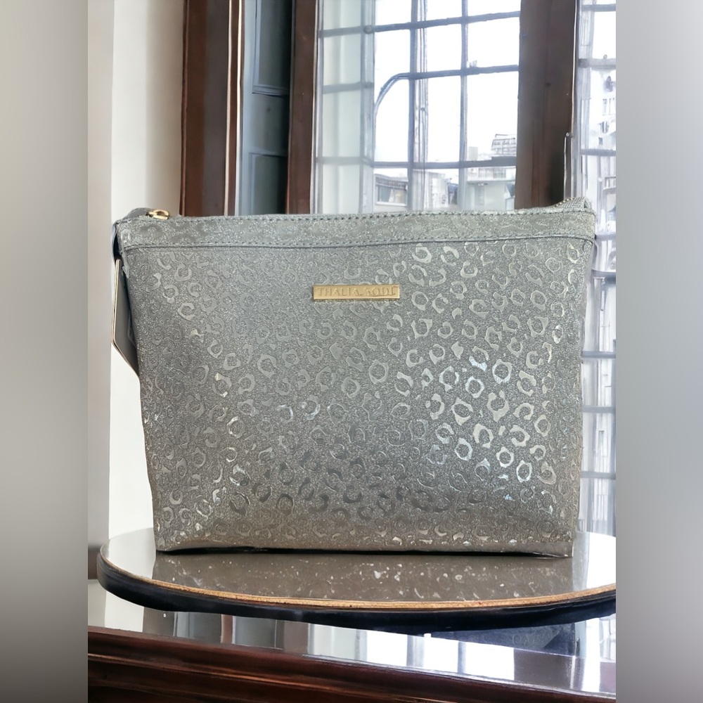 THALIA SODI Medium Silver Travel Cosmetic
Bag